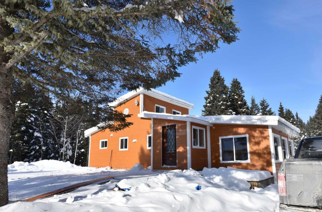 Chalet Le Louna - Les Chalets Spa Canada ลามัลแบ ภายนอก รูปภาพ